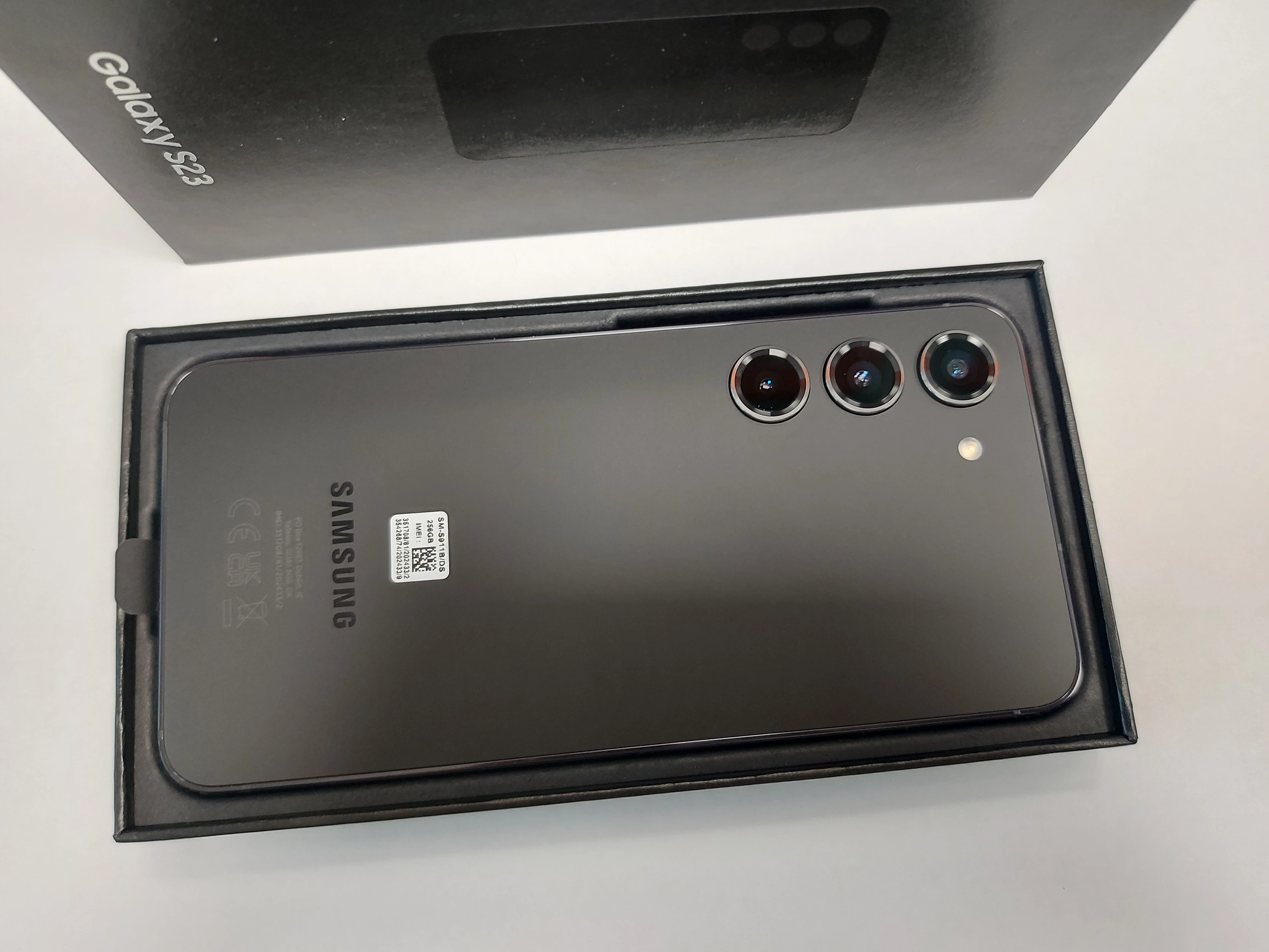 telefon-samsung-galaxy-s23-na-czesci-marka-telefonu-samsung