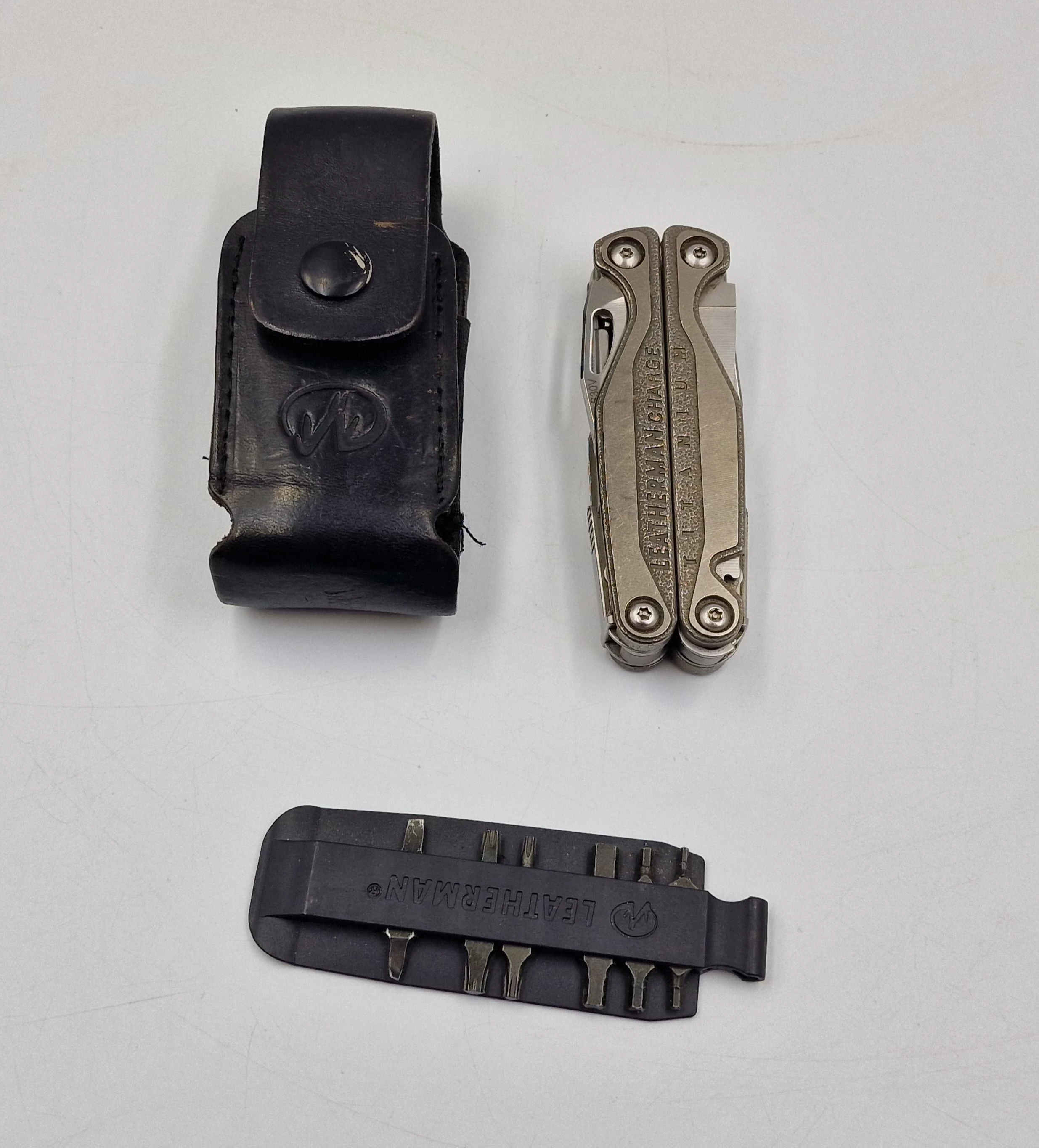 multitool-leatherman-charge-tti-plus-stan-uzywany