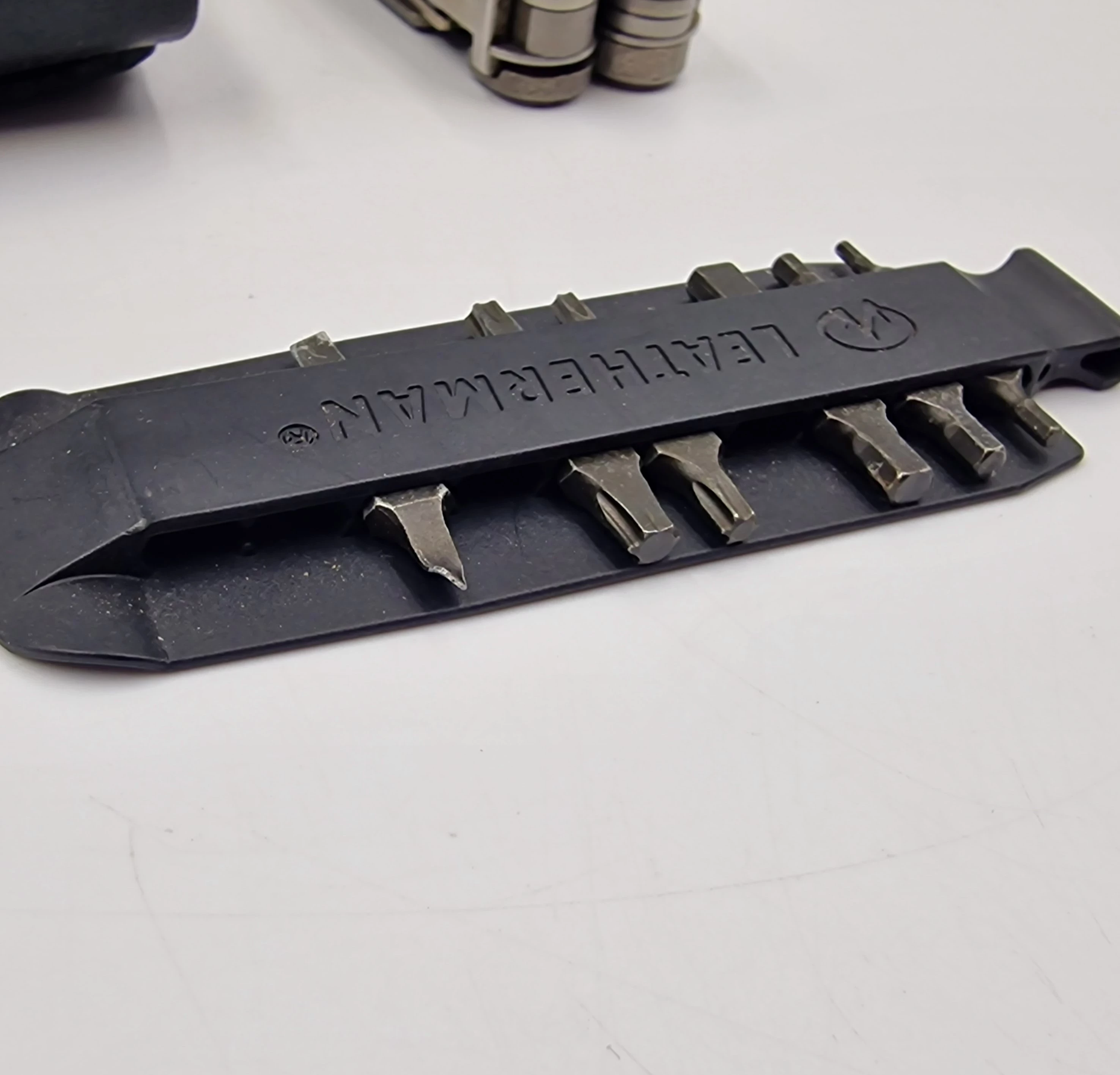 multitool-leatherman-charge-tti-plus-pl-jozefa-pilsudskiego-92-gniezno
