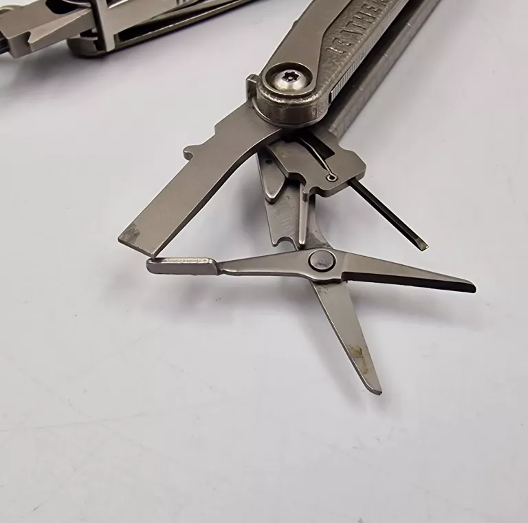 MULTITOOL LEATHERMAN CHARGE TTI PLUS