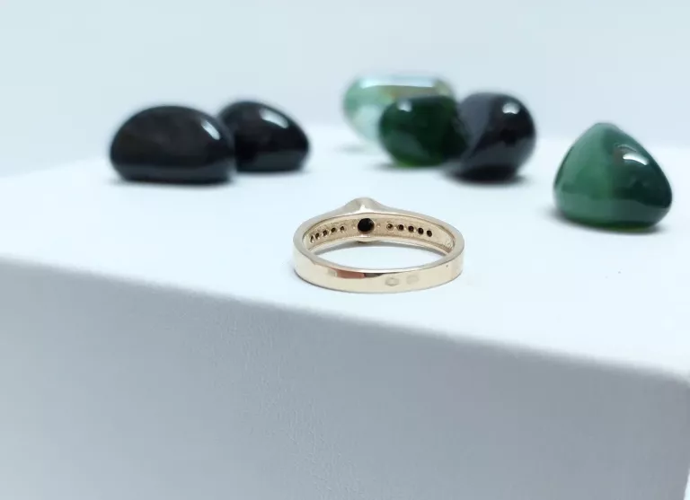 przecudny-zloty-pierscionek-585-czarne-oko-i-cyrk-marka-248811-958954