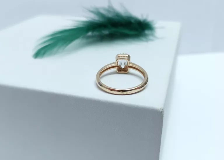 cudny-zloty-pierscionek-585-cyrkonia-r13-kolor-dominujacy-205826-225106