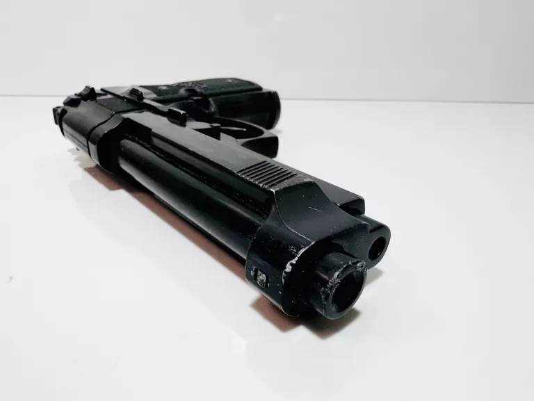 WIATRÓWKA BERETTA M92FS 4,5 MM BLACK