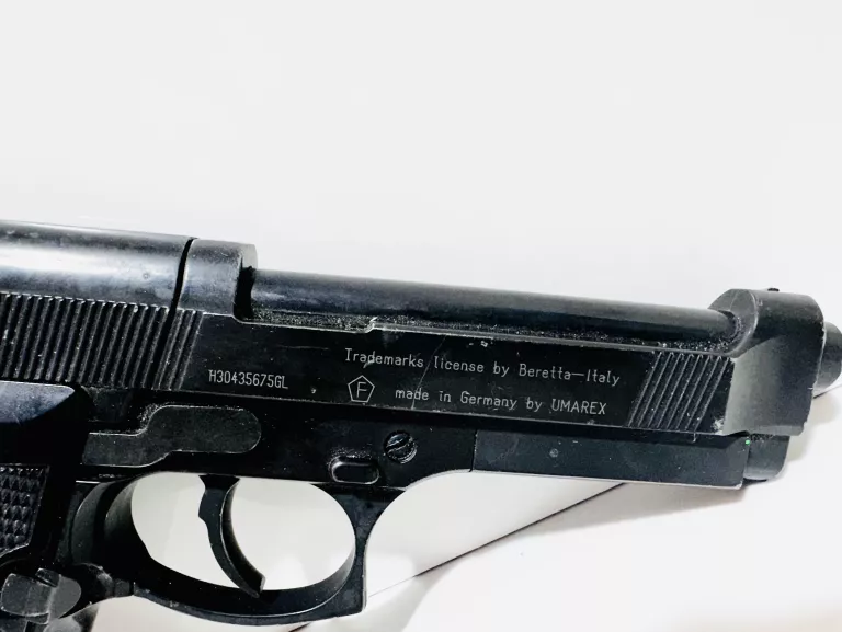 WIATRÓWKA BERETTA M92FS 4,5 MM BLACK