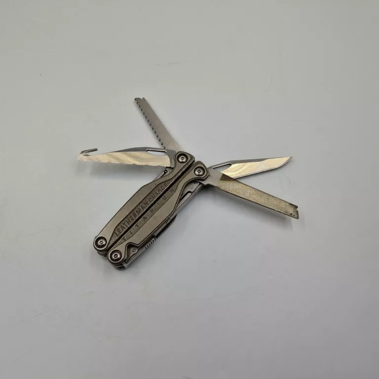 MULTITOOL LEATHERMAN CHARGE TTI PLUS
