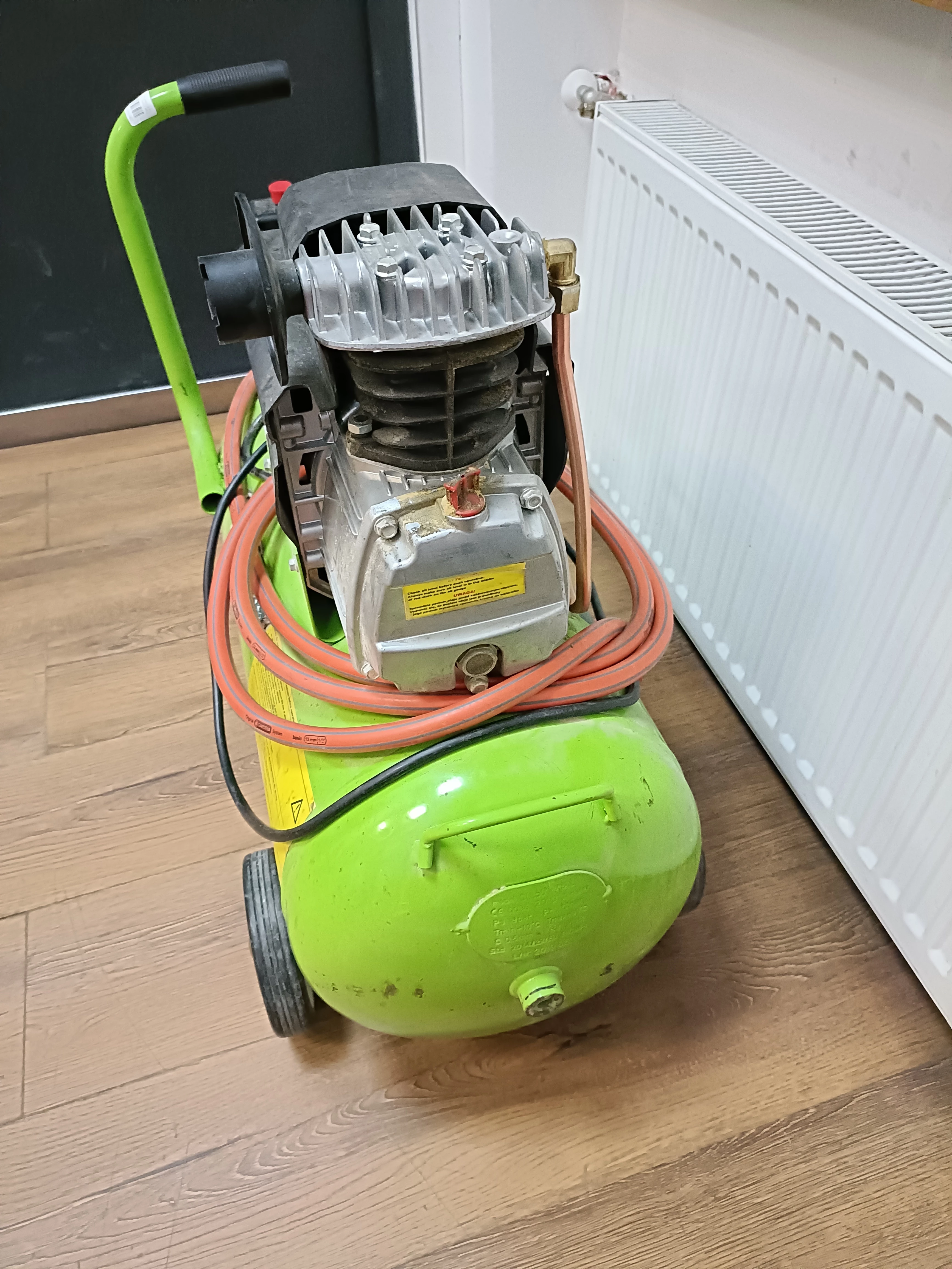 verto-kompresor-olejowy-50l-73k004-stan-uzywany