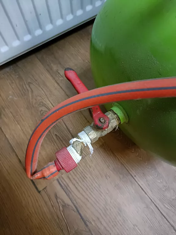 verto-kompresor-olejowy-50l-73k004-pojemnosc-zbiornika-5000