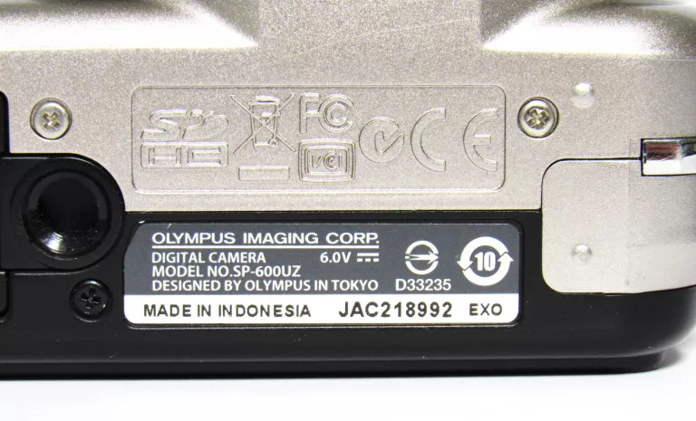 APARAT OLYMPUS D33235