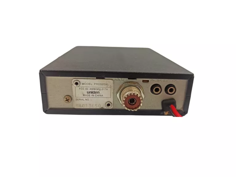 CB RADIO UNIDEN PRO 520XL + ANTENA