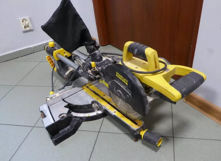 UKOSNICA STANLEY FME 721