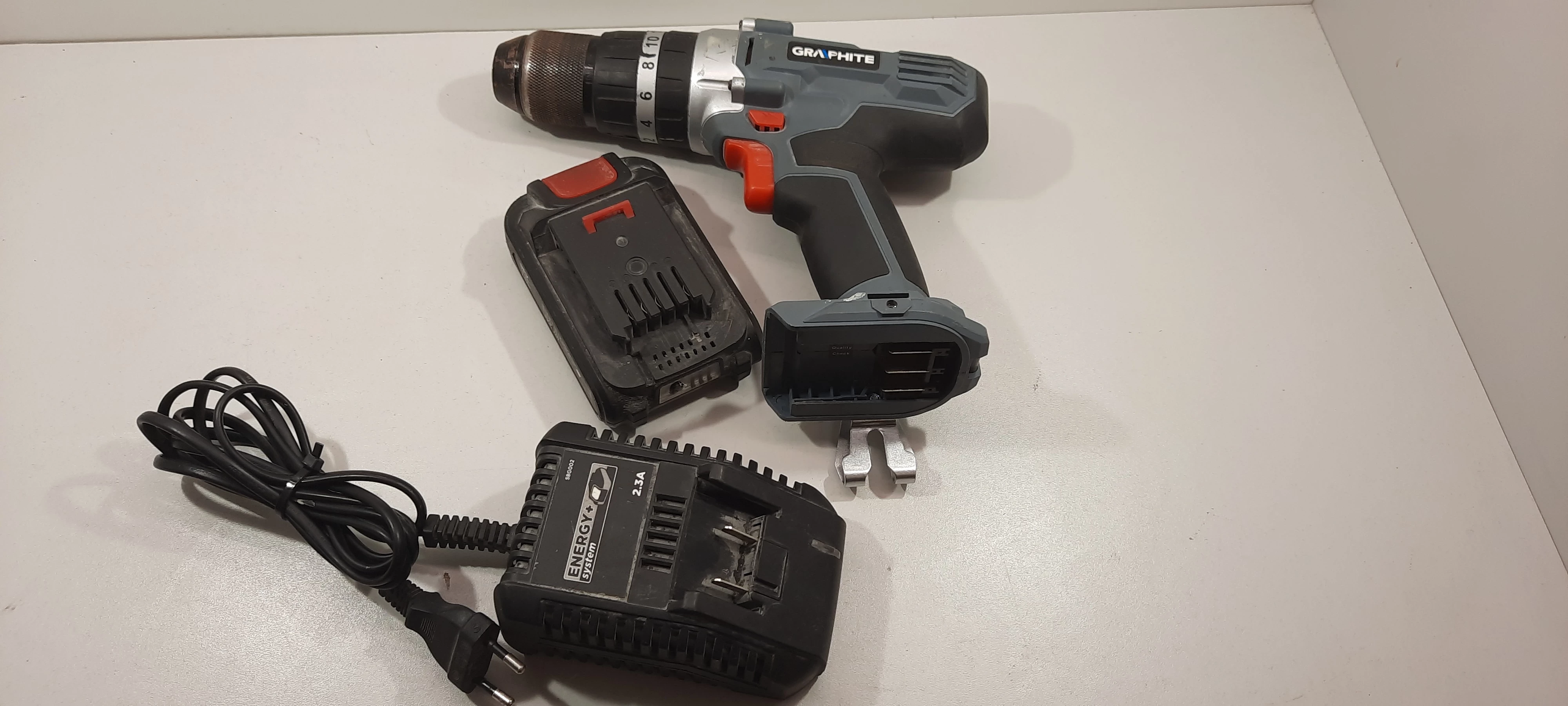 wkretarka-graphite-58g010-ladowarka-dworcowa-64-oborniki-for-cash