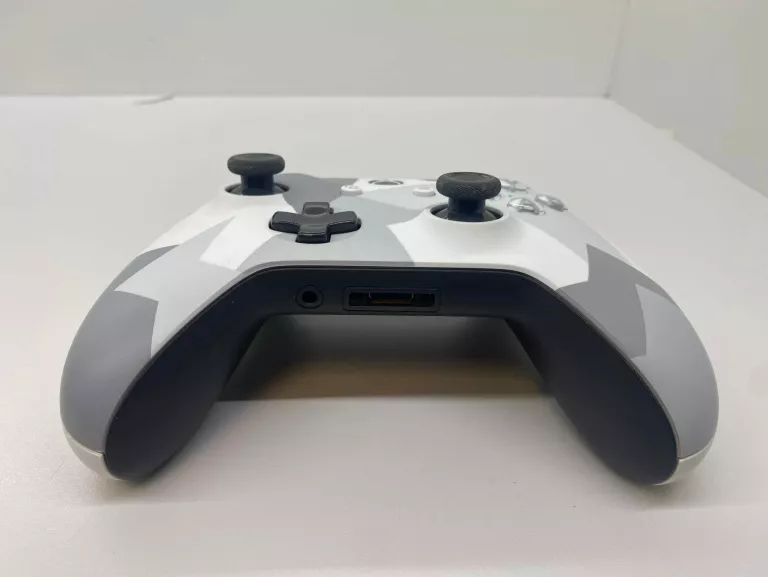 PAD DO XBOX ONE MORO