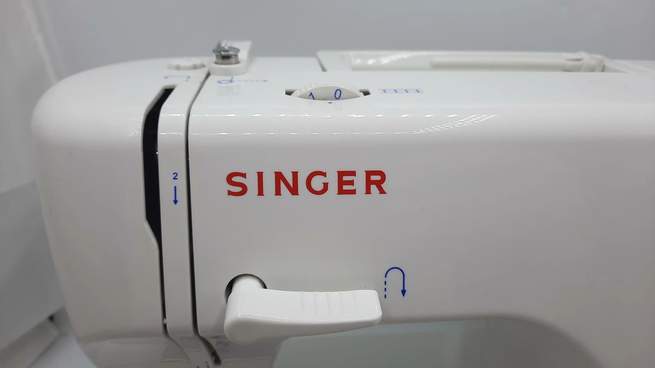 maszyna-do-szycia-singer-8280-stopkainstrukcja-ean-gtin-0374310828013