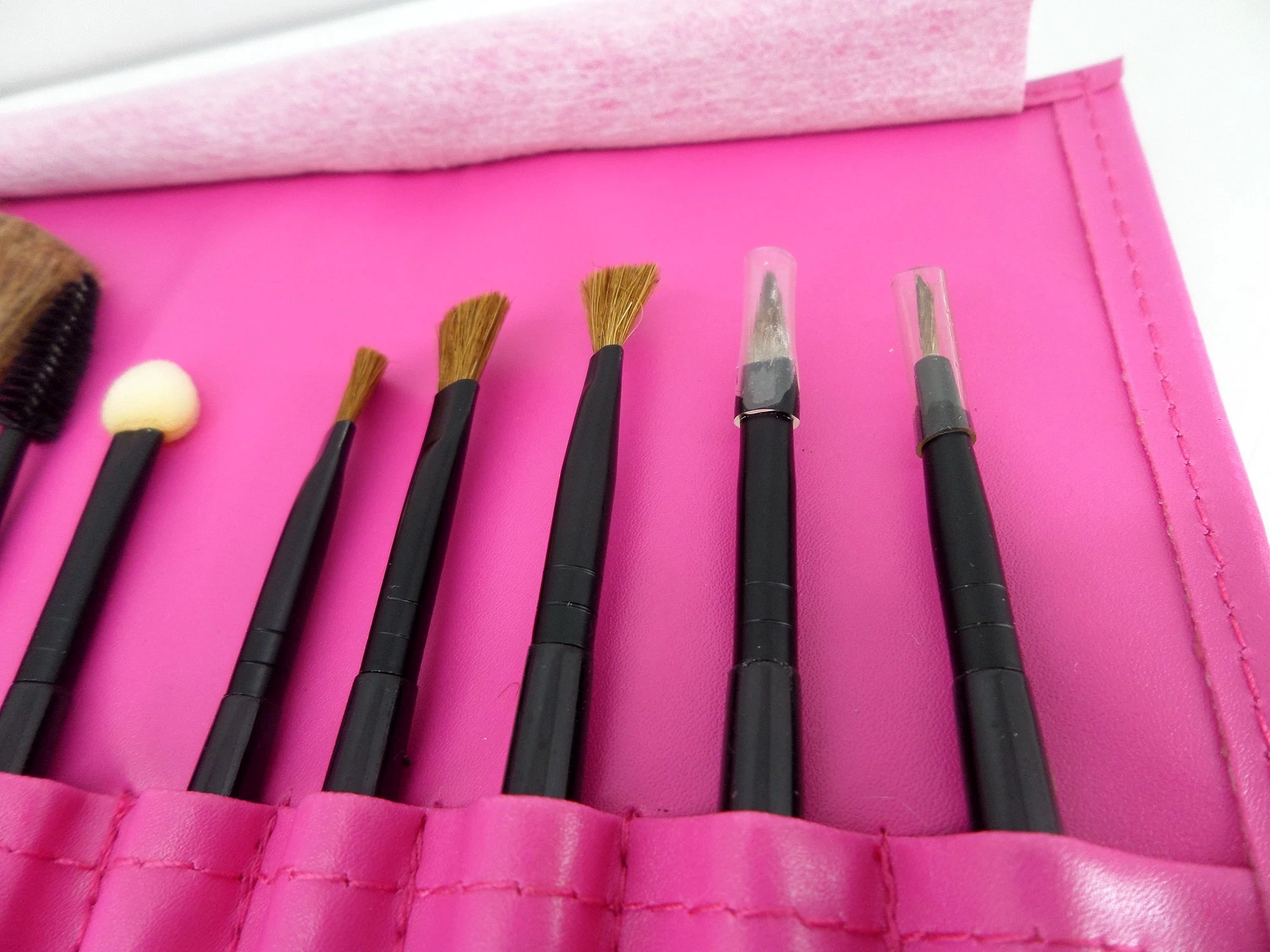 betterware-pedzle-do-makijazu-ean-gtin-5904041120435