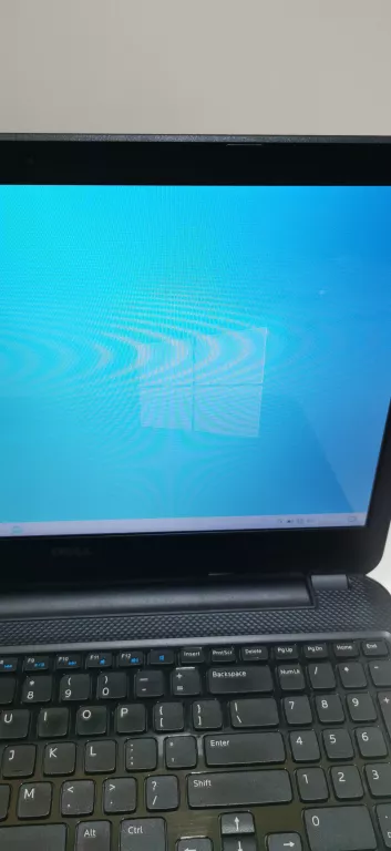 LAPTOP DELL INSPIRON 3521 INTEL PENTIUM 12GB/128GB