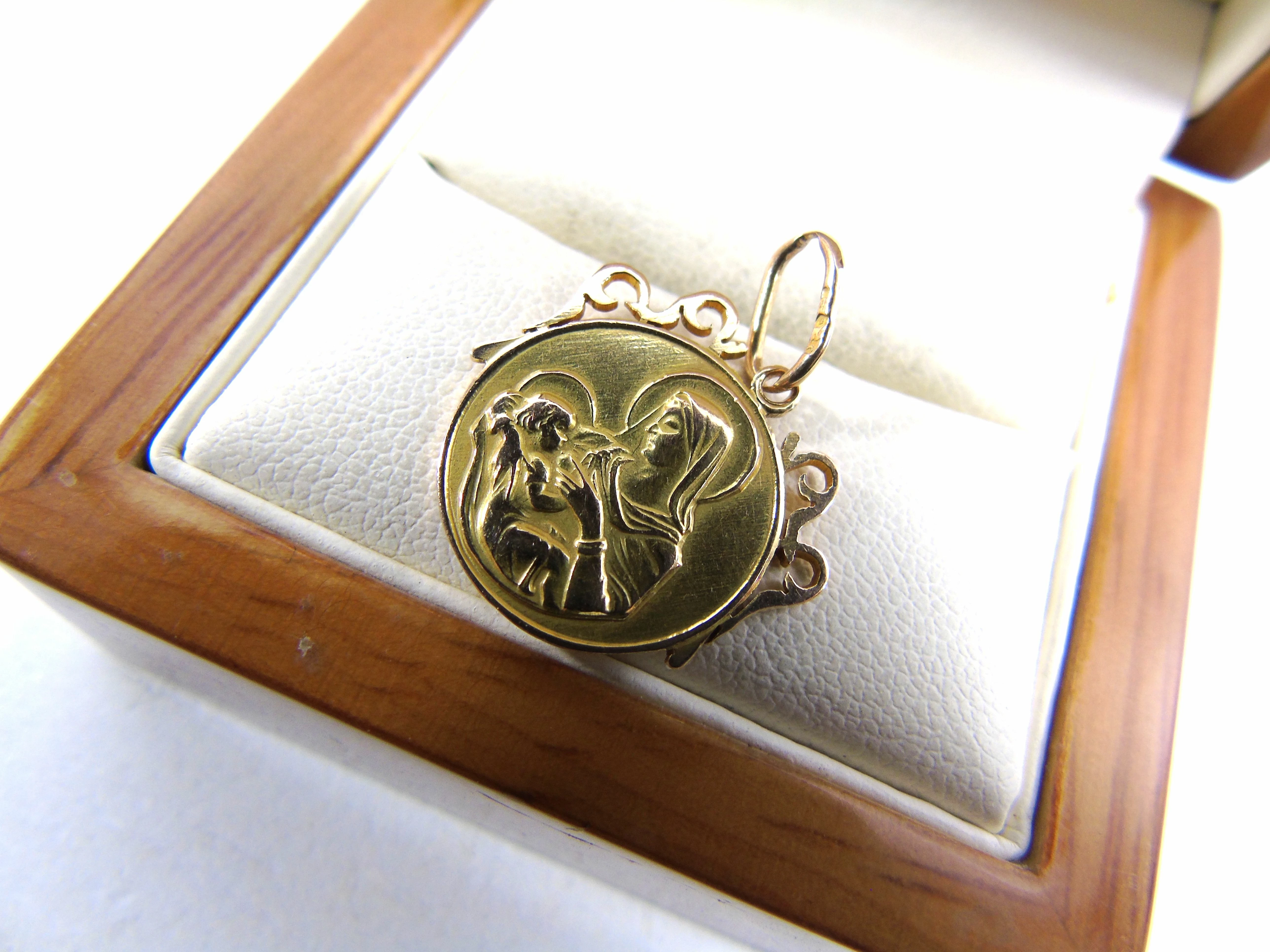 maryjny-zloty-medalik-pr585-w309g-product-id