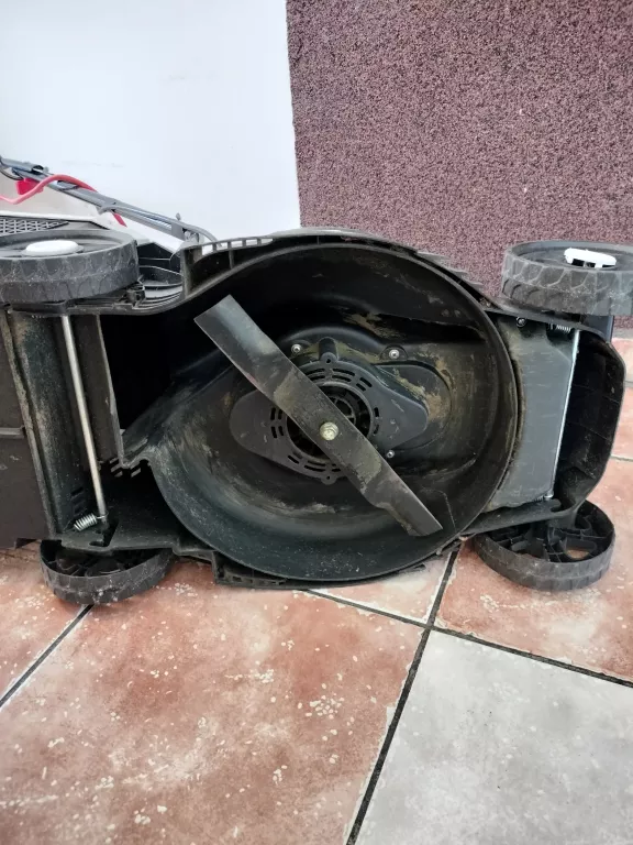 KOSIARKA ELEKTRYCZNA NAC LE13-32-PB-C 1300W