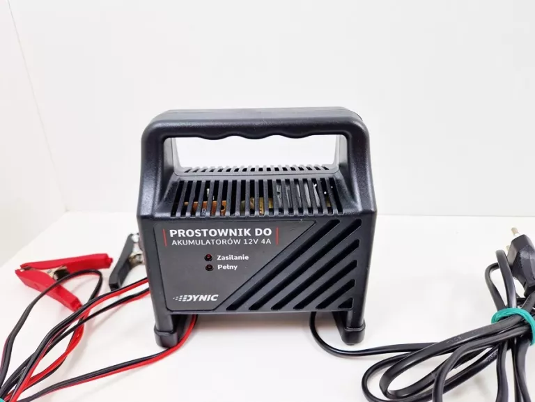 PROSTOWNIK DO AKUMULATORÓW DYNIC 4A 12V