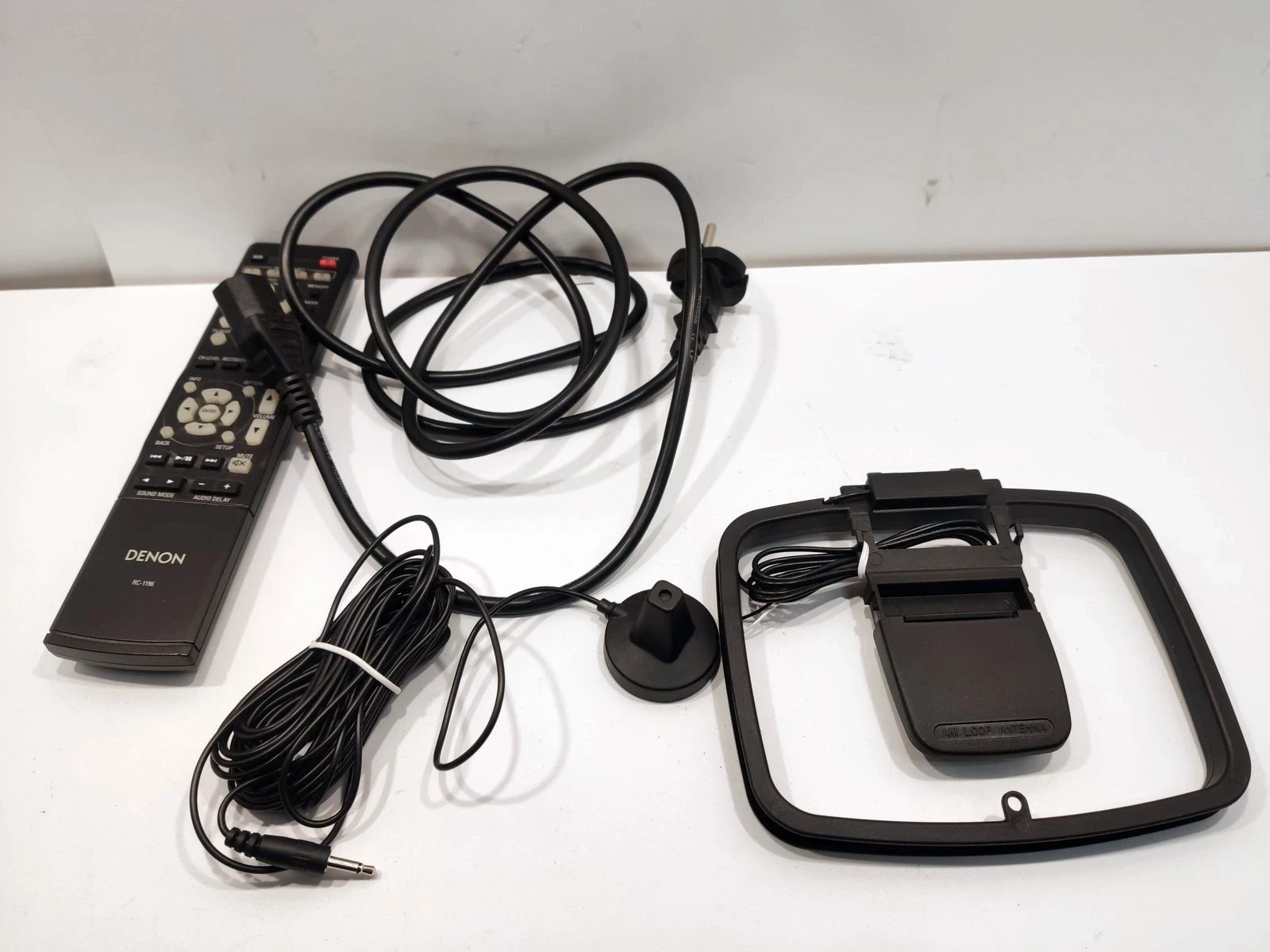 amplituner-denon-avr-x520bt-karton-pilot-antena-kod-producenta-avr-x520bt