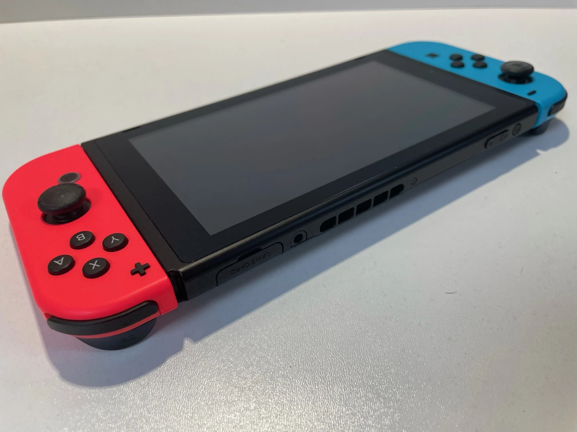konsola-nintendo-switch-super-stan-kolor-wielokolorowy