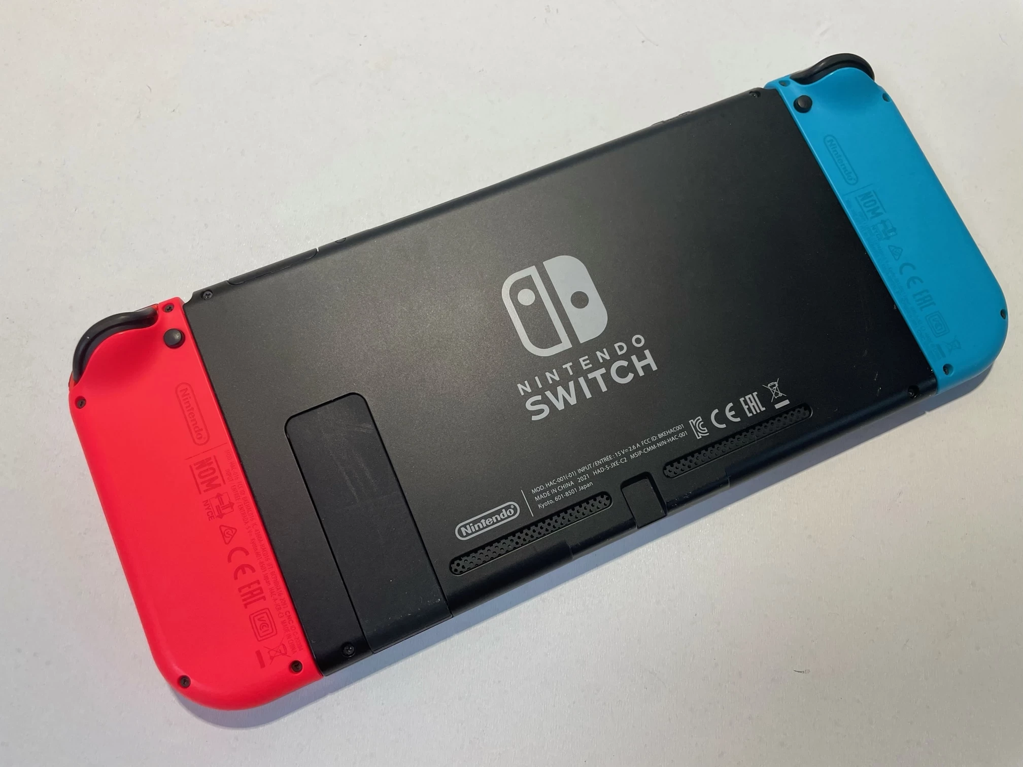 konsola-nintendo-switch-super-stan-stan-uzywany