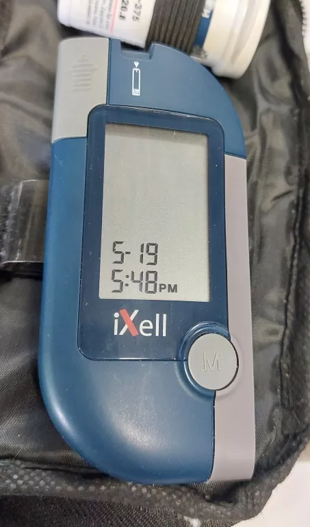GLUKOMETR IXELL