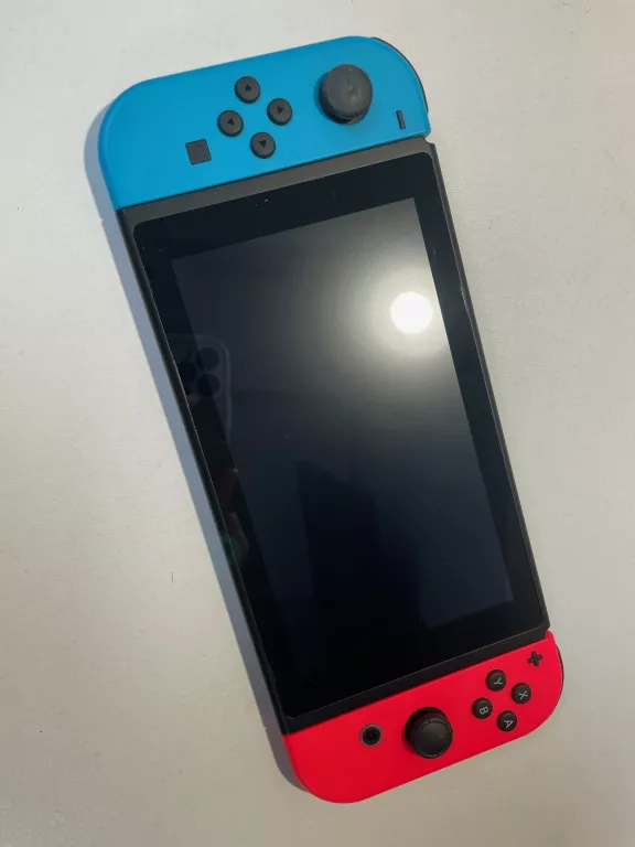 konsola-nintendo-switch-super-stan-ean-gtin-0045496453350