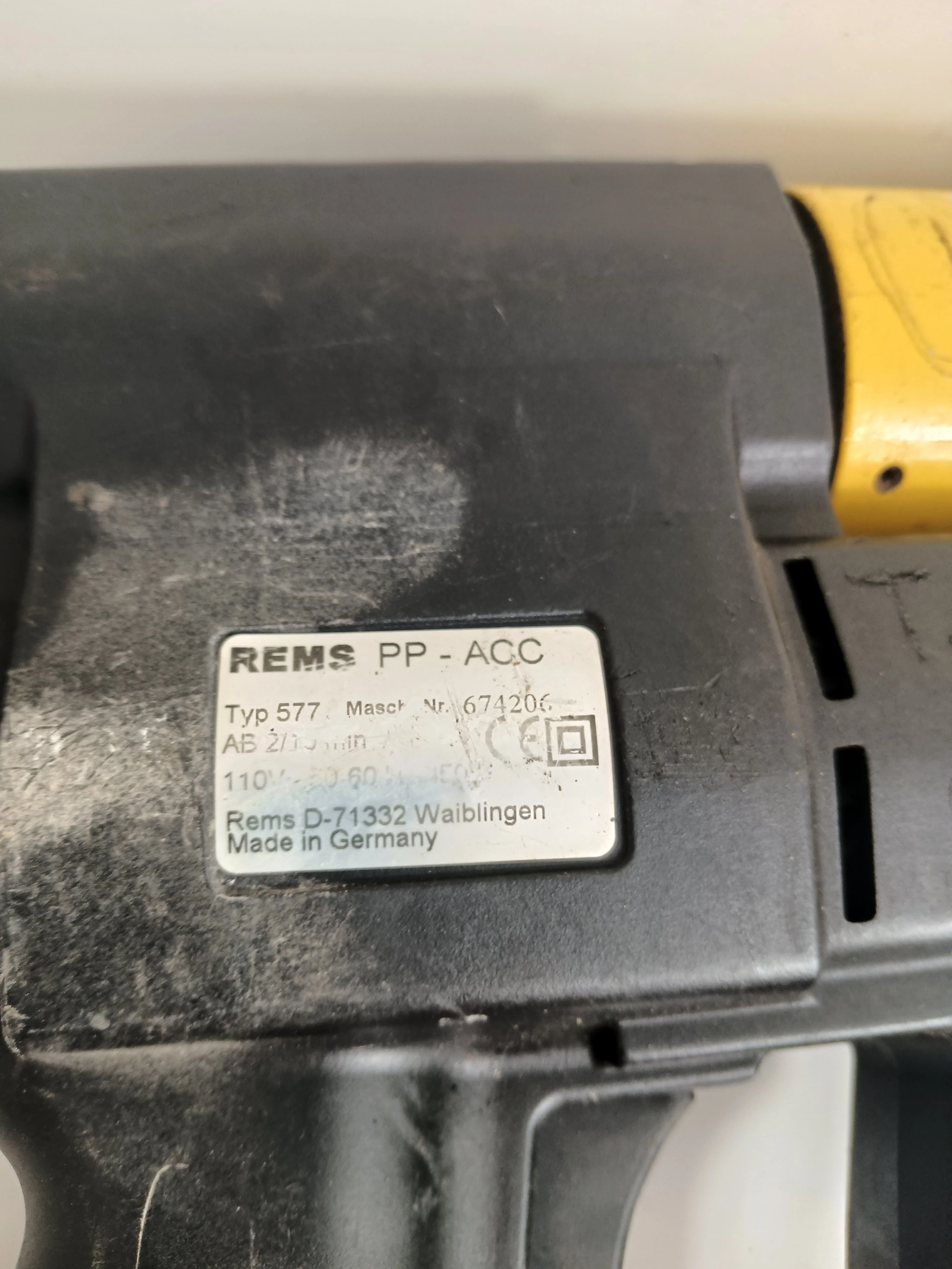 rems-zaciskarka-product-id-bcd0c7d5-8de0-4013-b149-74df2e8cb0b9