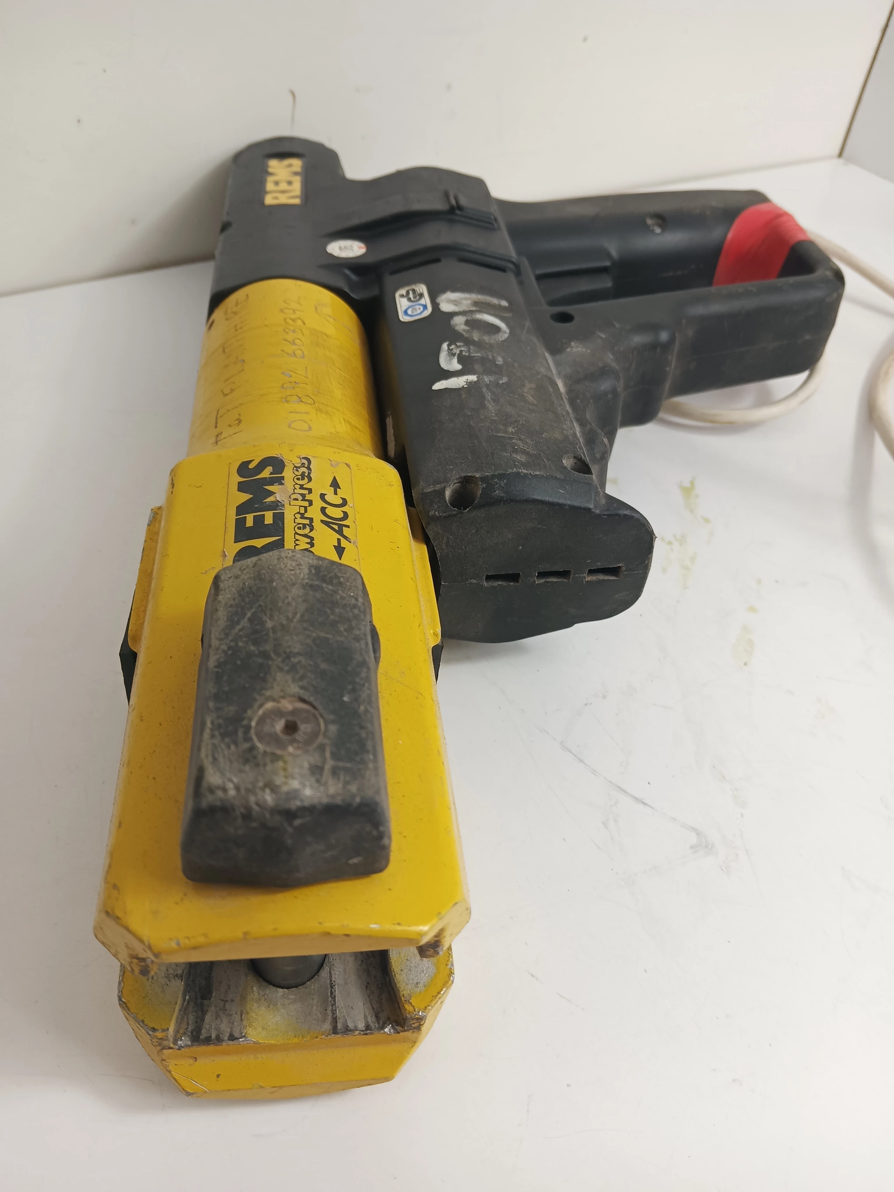 rems-zaciskarka-kod-producenta-remszestawelektrycznau