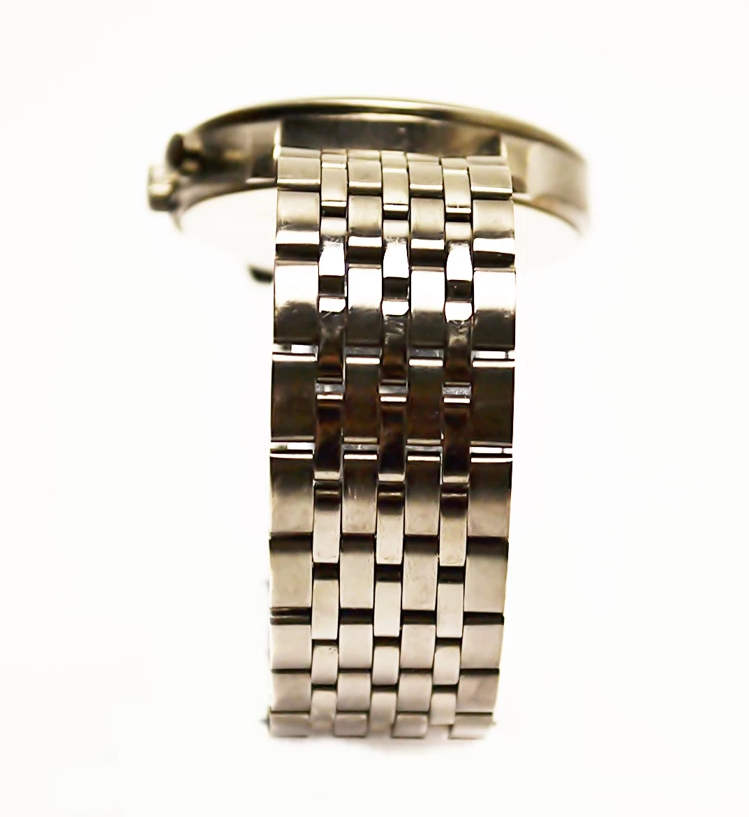 zegarek-reserved-td454-85x-na-bransolecie-funkcje-datownik