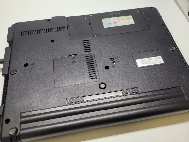 LAPTOP HP 6730S 15,6 CALA SPRAWNY