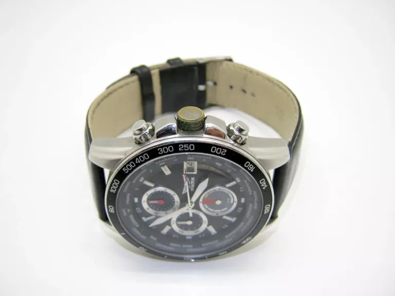 Aviator avw8974g76 on sale