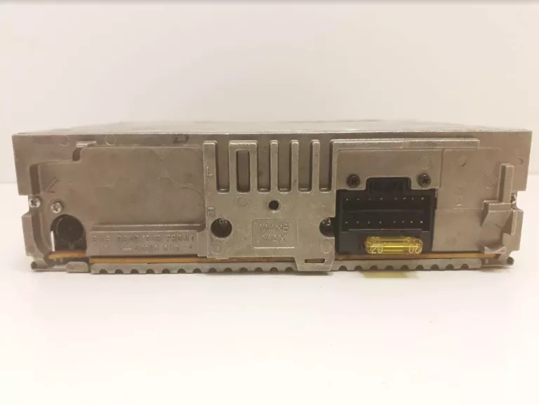 radio-samochodowe-sony-cdx-gt24-producent-czesci-sony