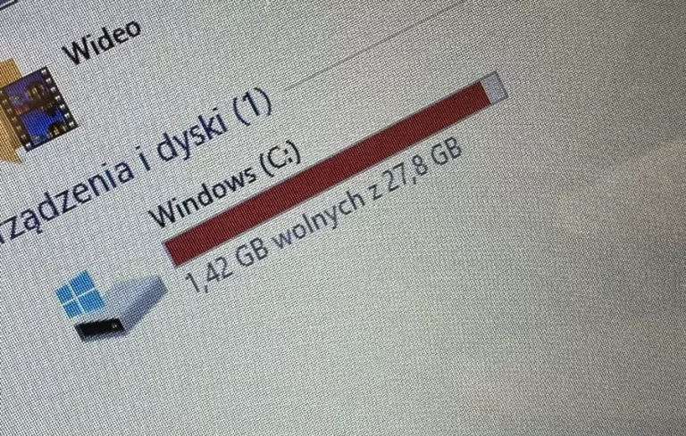 LAPTOP LENOVO YOGA 310-11IAP 32GB/2GB!