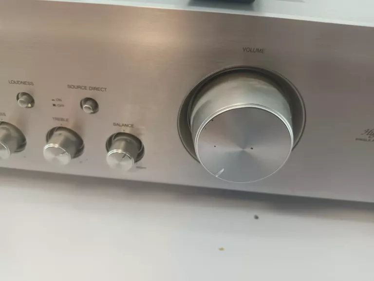 WZMACNIACZ DENON PMA-520AE