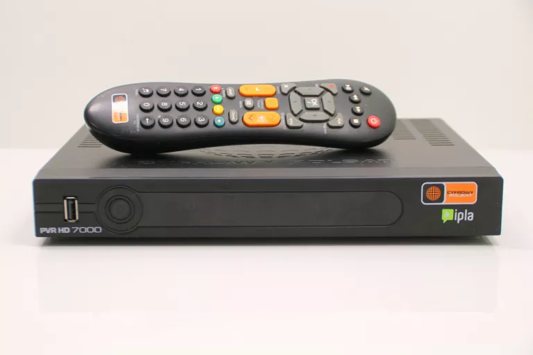 dekoder-pvr-hd-7000-pudelko-komplet-stan-uzywany