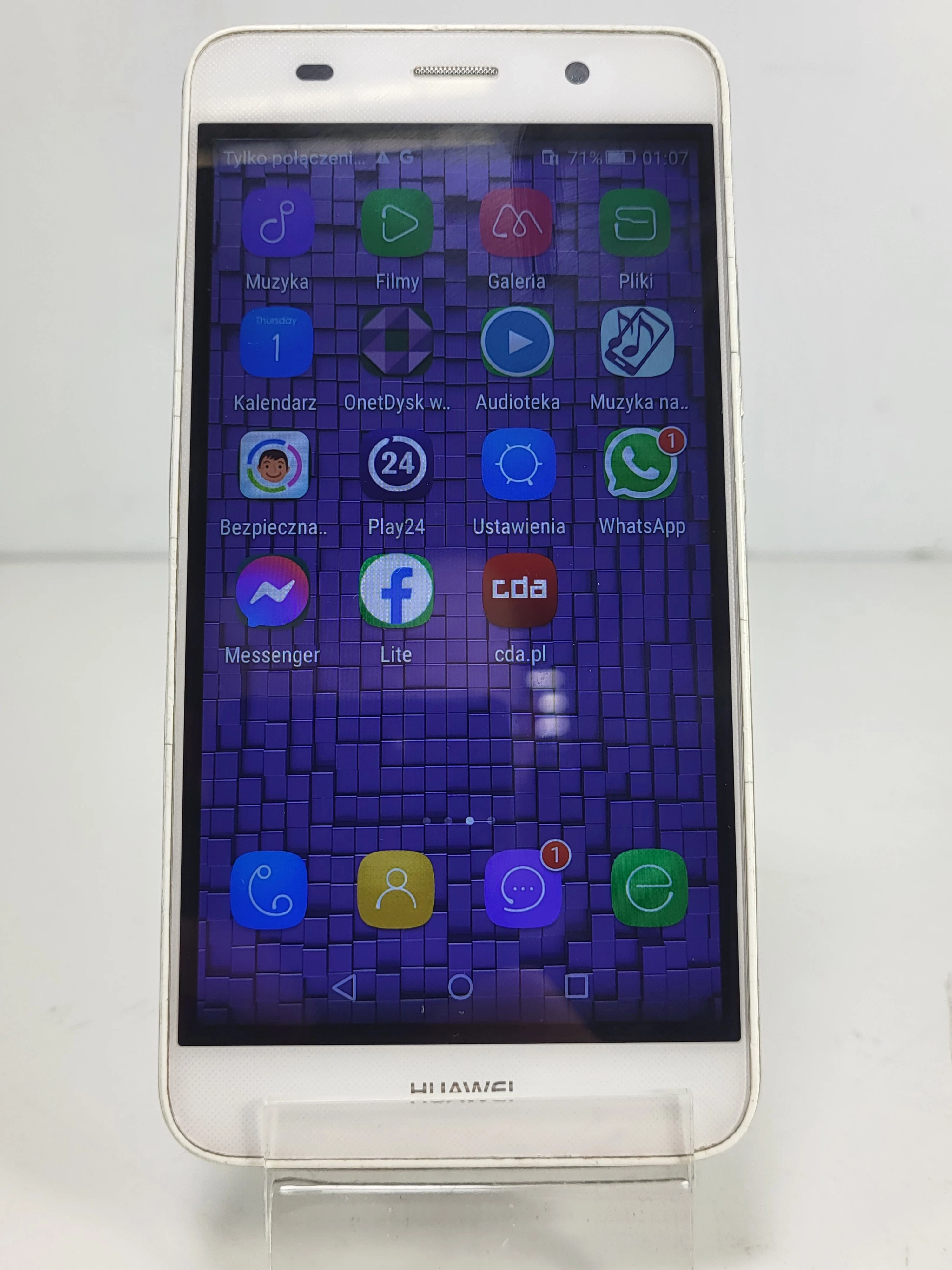 telefon-smartfon-huawei-y6-bialy-zwyciestwa-59-gliwice-g1