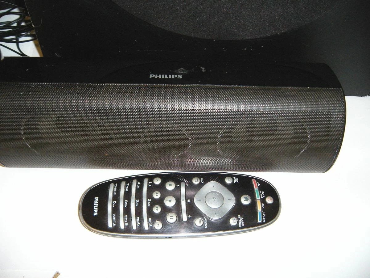 zestaw-kina-domowego-philips-hts556012-marka-philips