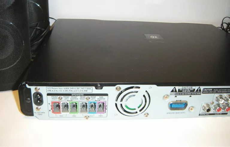 zestaw-kina-domowego-philips-hts556012-system-dzwieku-51