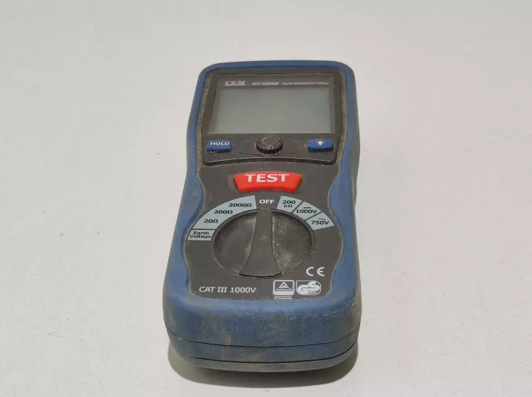 MIERNIK REZYSTANCJI UZIEMIENIA CEM DT-5300B