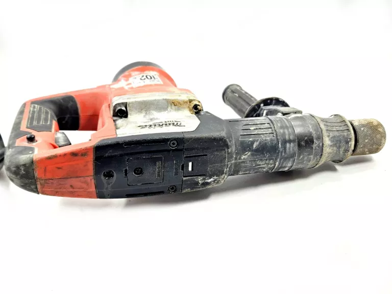 MŁOT UDAROWY MAKITA M8600