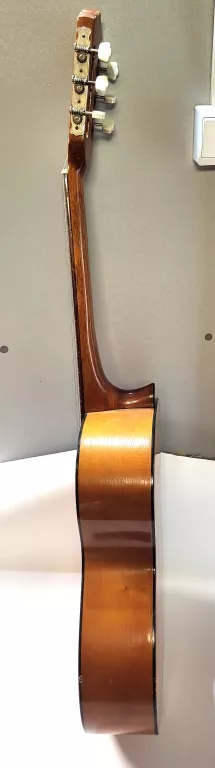 GITARA KLASYCZNA MUSIMA (BRAK STRUNY, SŁABY STAN)