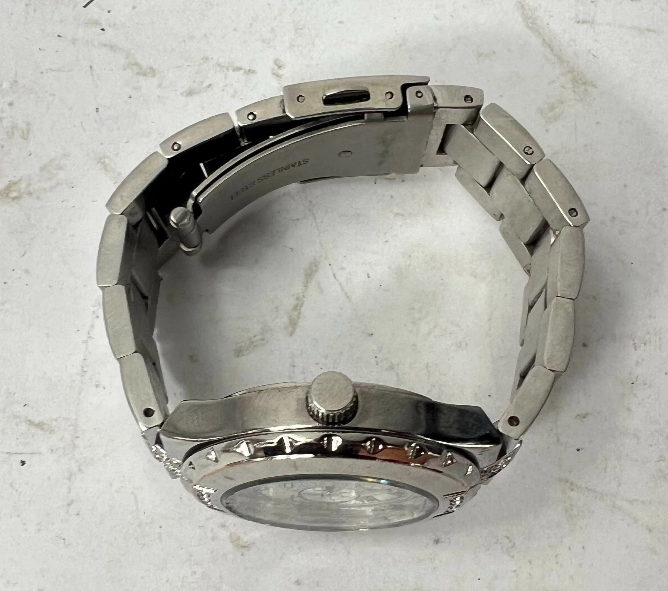 zegarek-damski-cmyk-typ-nareczny