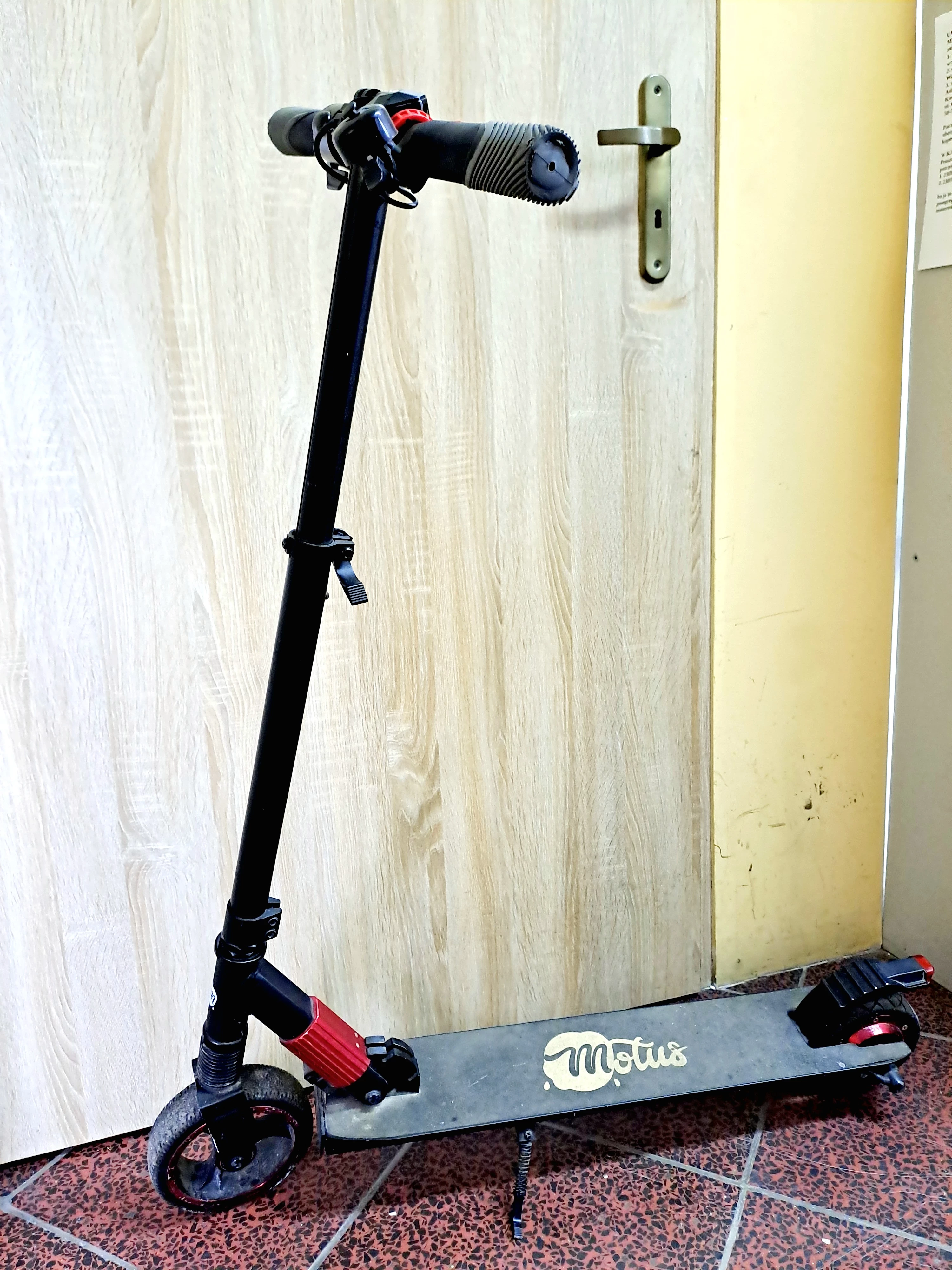 hulajnoga-motus-scooty-65-250-w-pilsudskiego-8-chojnice