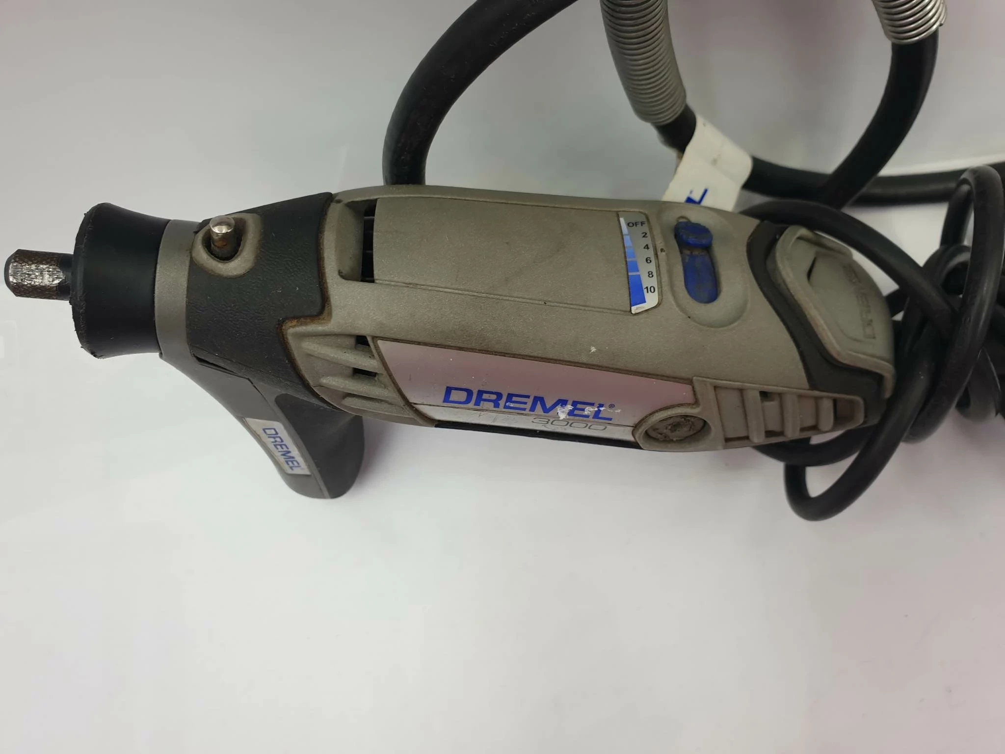 DREMEL 3000 NARZĘDZIE WIELOFUNKCYJNE + WAŁEK | Szlifierki | Loombard.pl