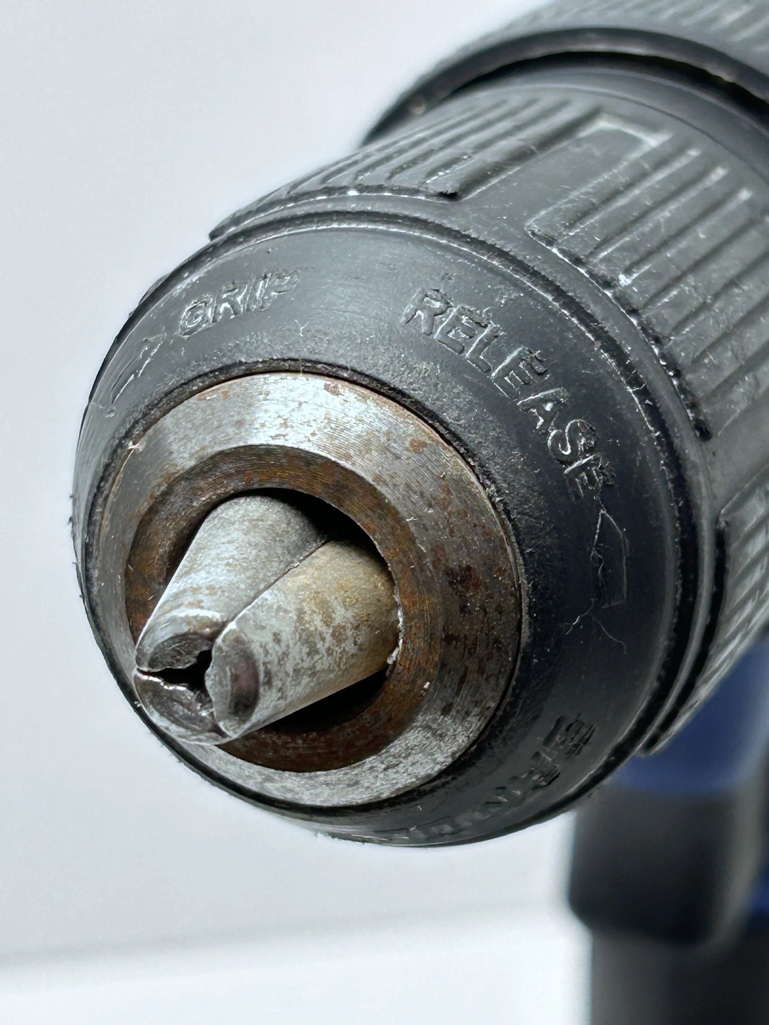 wkretarka-lux-tools-abs-18-18v-2x-aku-ean-gtin-4007873803710