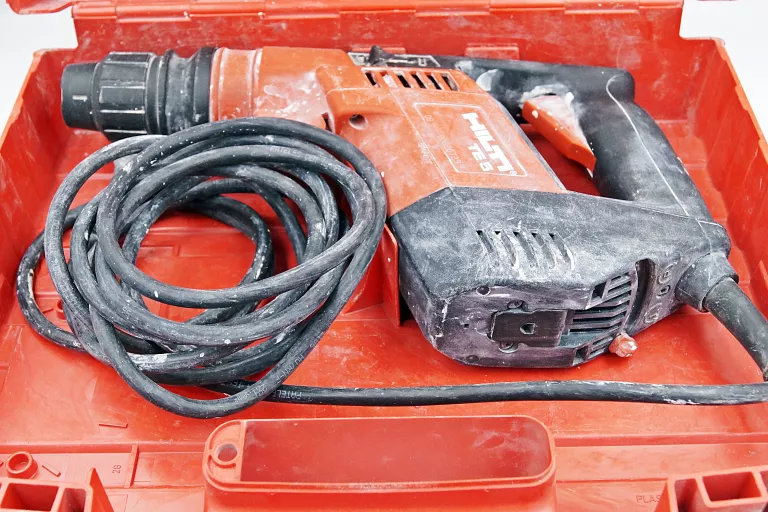 MŁOTOWIERTARKA HILTI TE5 KOMPLET