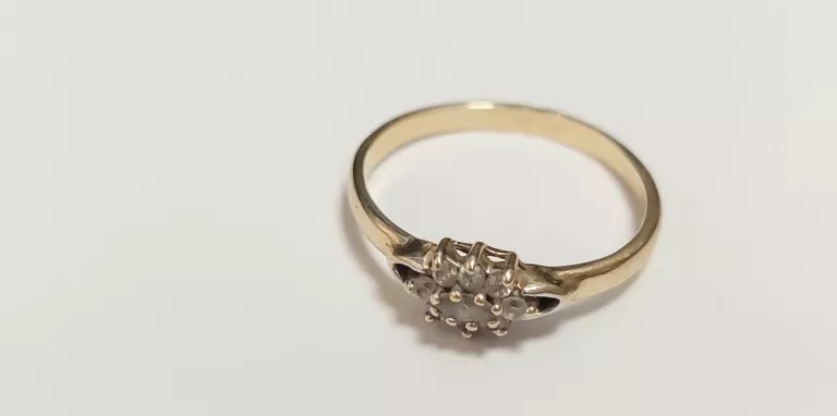 zloty-pierscionek-marka-jubilech