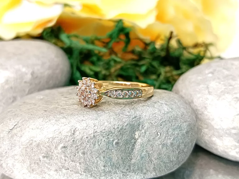 zloty-pierscionek-kwiatek-z-cyrkoniami585236g-j-rozmiarsrednica-wew-mm-101567