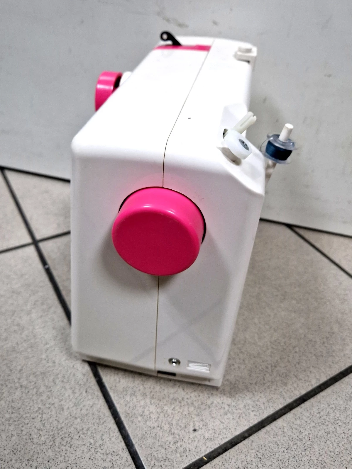 maszyna-do-szycia-finesse-kp528-marka-lucznik